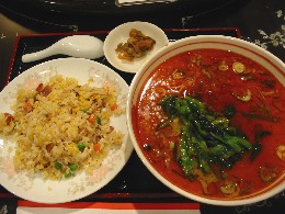 坦々湯麺セット